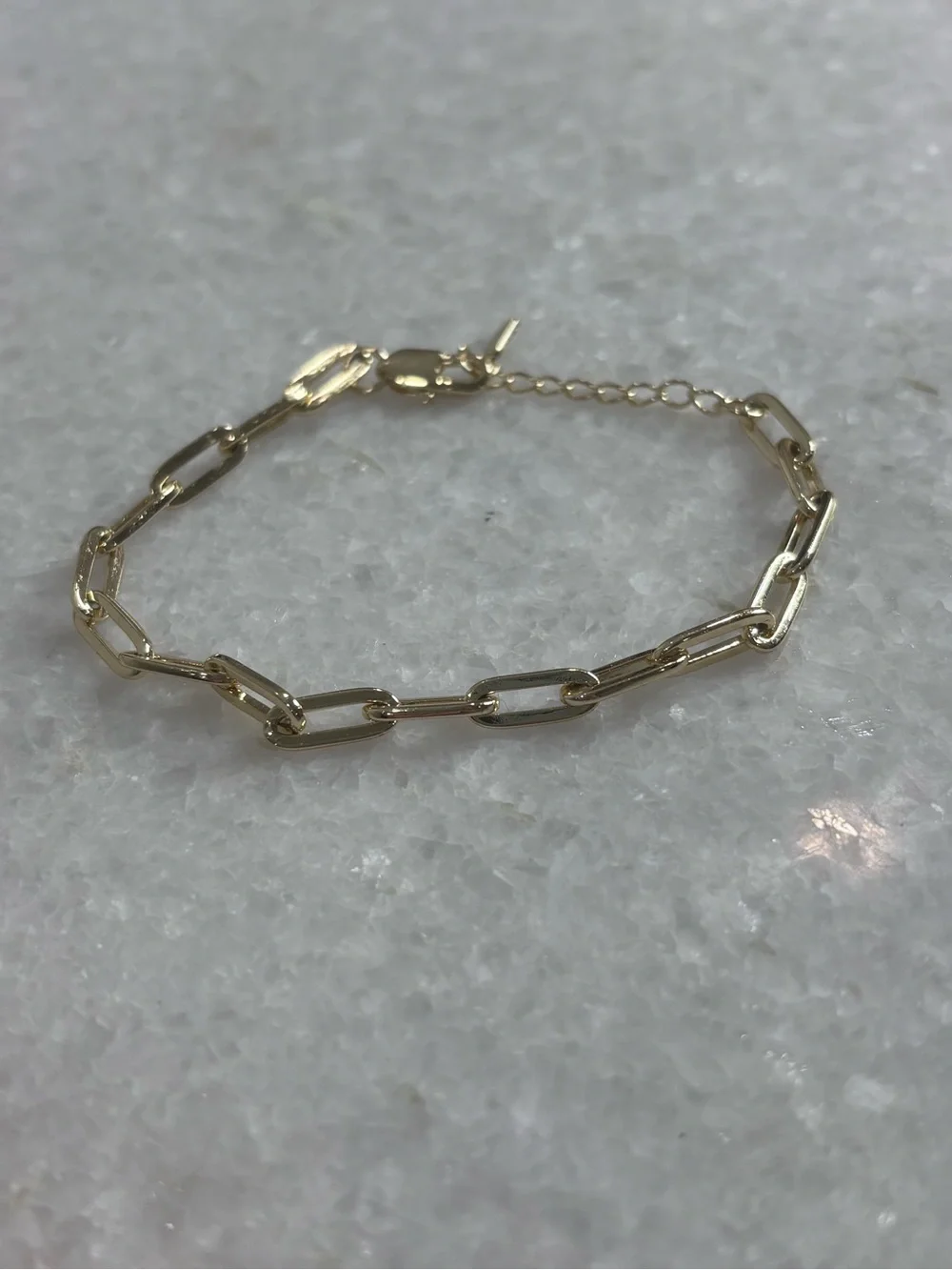 Gold Paperclip Link Bracelet - Women’s Fashion Jewelry